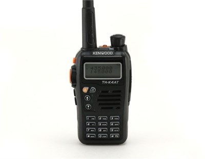 Рация Kenwood TH-K4AT Dual Band VHF+UHF (136-174MHz/400-470MHz), 8W, 3000mAh Li-ion, с гарнитурой 1787