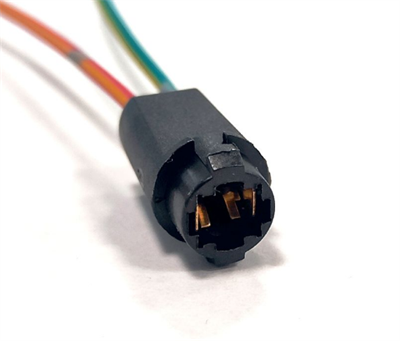 Разъем питания для лампы T5/W2*4.6d (пластиковый поворотный с проводами) RPP-35